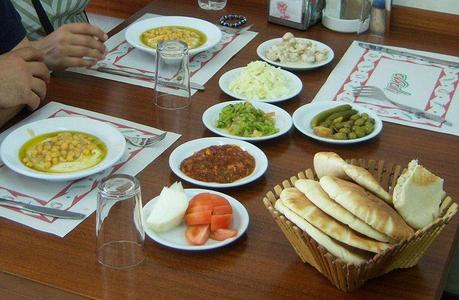 File:Cucina israeliana.JPG