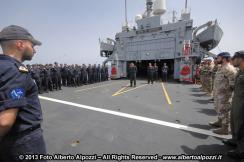 da Nave Zeffiro/ Somalia. Il Commodoro portoghese incontra l’equipaggio di Zeffiro da Nave Zeffiro/ Somalia. Il Commodoro portoghese incontra l’equipaggio di Zeffiro