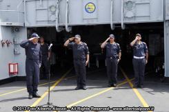 da Nave Zeffiro/ Somalia. Il Commodoro portoghese incontra l’equipaggio di Zeffiro da Nave Zeffiro/ Somalia. Il Commodoro portoghese incontra l’equipaggio di Zeffiro
