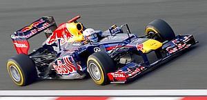 Vettel vince il GP di casa al Nurburgring. Sul podio le due Lotus