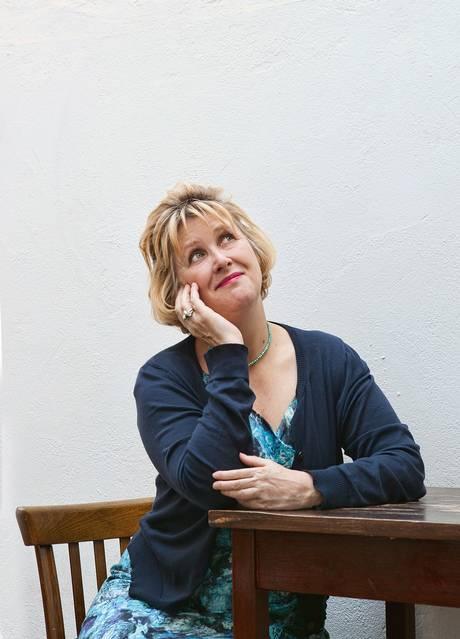 I LIBRI PER RAGAZZI DI SALLY GARDNER, SCRITTRICE DISLESSICA v3AN13913104Sally+GardnerFree