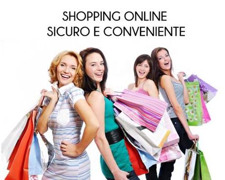 Shopping online1 Consigli per lacquisto di cosmetici e make up online,  foto (C) 2013 Biomakeup.it