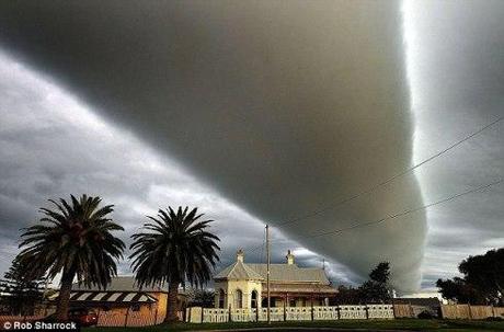 Roll Cloud in Australia