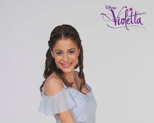 Giugno da record per Disney Channel (Sky e Premium) grazie a Violetta