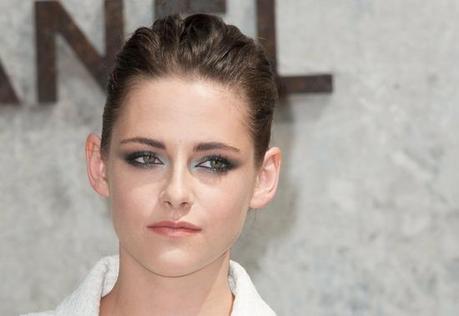 Kristen-Stewart-Chanel-Couture-Show-Get-the-Look-2