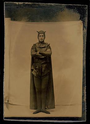 Il Batman Vittoriano! Ma che diavolo è... Il Batman Vittoriano! Ma che diavolo è...