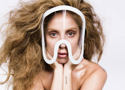 Lady Gaga annuncia il suo atteso ritorno con ARTPOP in agosto