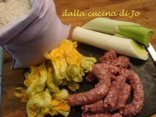 Risotto ai porri e fiori di zucca, mantecato allo zola