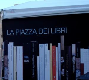 La piazza dei libri, Firenze