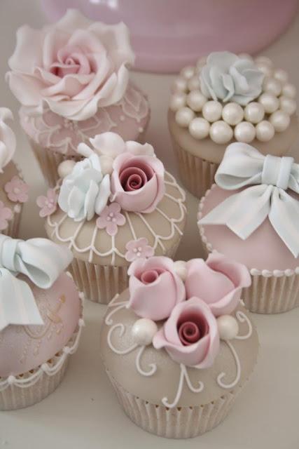 Cotton & Crumbs le mie Wedding Cakes preferite....
