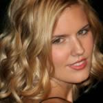 Maggie Grace: copia il suo look in 5 minuti