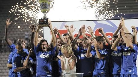 Trofeo Tim va al Sassuolo, serata ancora oscurata da cori razzisti C 2 aperturasezioni 3648 foto1F Trofeo Tim va al Sassuolo, serata ancora oscurata da cori razzisti