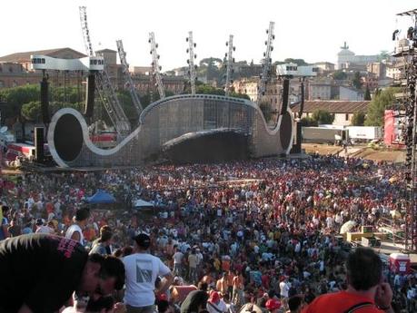 Musica ed emozione in un vivido istante: di Marco Bizzarri e Paola Pardini 0091 Musica ed emozione in un vivido istante: di Marco Bizzarri e Paola Pardini