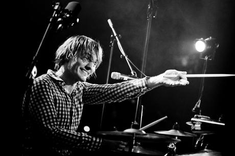 Musica ed emozione in un vivido istante: di Marco Bizzarri e Paola Pardini 0112 Musica ed emozione in un vivido istante: di Marco Bizzarri e Paola Pardini