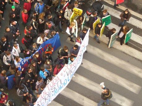 Studenti in rivolta? Studenti in rivolta?