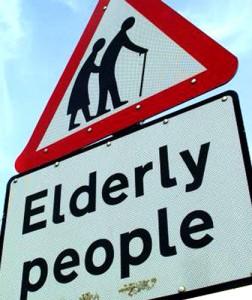 vecchi-anziani-cartello