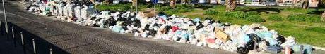 Blitz delle forze armate a Napoli: guerra ai rifiuti!
