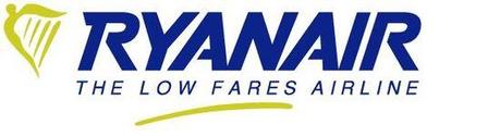Ryanair.logo  Ryanair violino come bagaglio a mano?No, bisogna comprare un biglietto a parte  