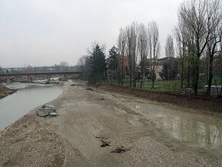 Sistemazione idraulica dell'alveo Stirone in zona urbana Sistemazione idraulica dell'alveo Stirone in zona urbana