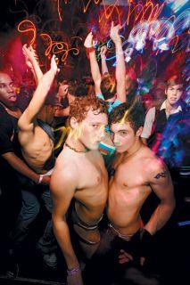 Capodanno 2011, Vari Modi Gay di Festeggiare