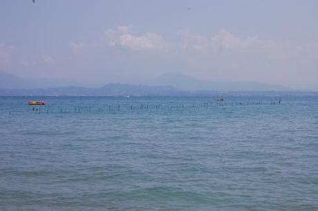 SIRMIONE, IL PARADISO DIETRO L’ANGOLO