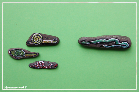 Sassi dipinti: lumachine, ricci, tartarughe… squali e coccodrilli! – Painted stones