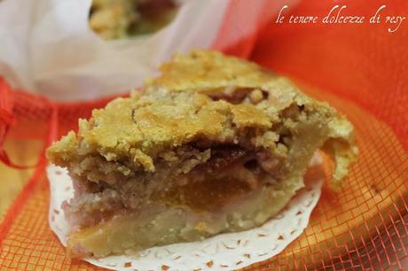 Peach pie crumble - torta crumble con  pesche e crema