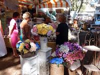 La magia dei colori di Forte dei Marmi e l'atmosfera raffinata di Pietrasanta...