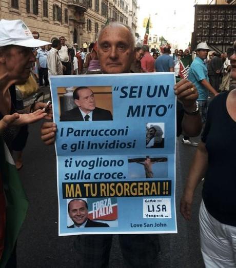 Frankezze alla manifestazione pro Silvio