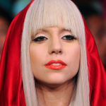 Lady Gaga: Riproduci il suo trucco in 5 minuti