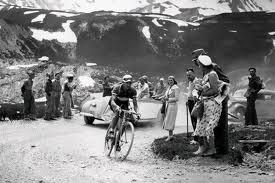 “E i francesi ci rispettano…” – Gino Bartali e l’Italia del 1948 (by Bruce Wayne)