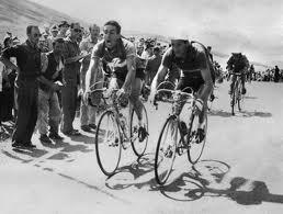 “E i francesi ci rispettano…” – Gino Bartali e l’Italia del 1948 (by Bruce Wayne)