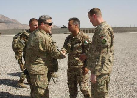 Afghanistan/ Il comandante dell’ISAF Joint Command visita la TSU-S di Farah