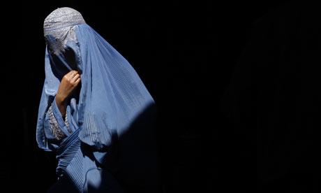 http://static.guim.co.uk/sys-images/Guardian/Pix/pictures/2009/3/30/1238446253334/A-burqa-clad-Afghan-woman-001.jpg