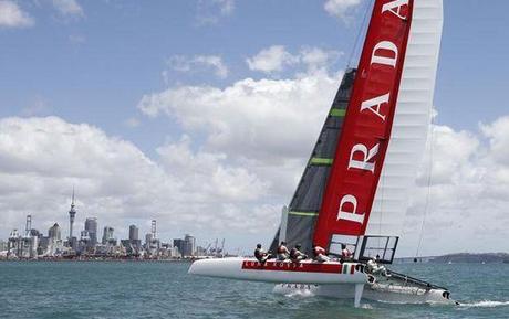 LVC – finale: Luna Rossa – Team New Zealand = 1-2(By Alessandro Bassi)