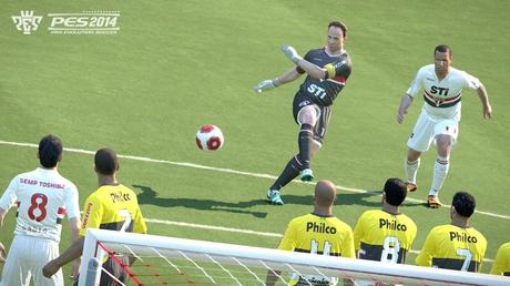Pro Evolution Soccer 2014 - Tutorial 4, fase difensiva