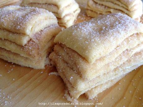 Cinnamon and sugar pull-apart bread.. un pane goloso!