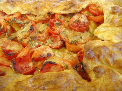 Sfogliata con pomodori e cumino