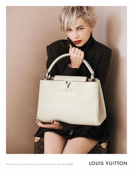 Una sensualissima Michelle Williams per Louis Vuitton