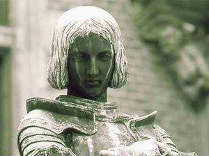 Statua di Jean d'Arc a Domremy, cittadina natale
