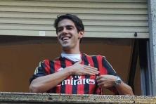 Milan, si fa sentire la Kakà mania; 15 mila abbonamenti in un giorno! Milan, si fa sentire la Kakà mania; 15 mila abbonamenti in un giorno!
