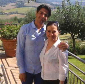 INCONTRI – MANUEL CARRION HURTADO: L’ARTE PER CAMBIARE IL MONDO Manuel Hurtado e Benedetta Tintillini