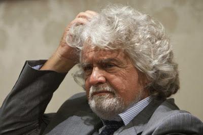 Il M5S lontano dalla retta via