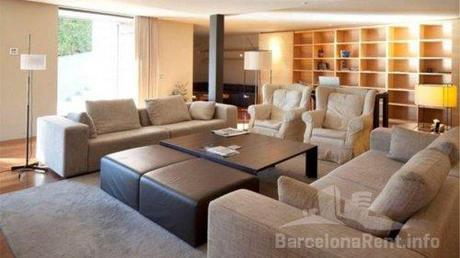 Le foto della villa dell'Infanta Cristina e Iñaki Urdangarin, in vendita per 9,8 milioni di euro Le foto della villa dell'Infanta Cristina e Iñaki Urdangarin, in vendita per 9,8 milioni di euro