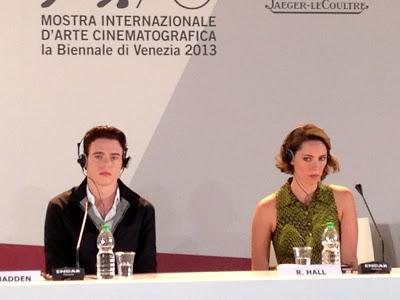 Il re del nord al Lido di Venezia: l’intervista a Richard Madden