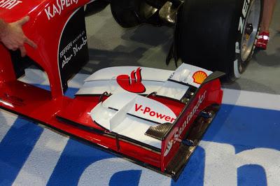 GP. Singapore: Ala anteriore in configurazione Spa e scarichi corti sulla Ferrari F138