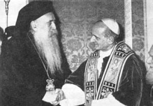 Paolo VI con patriarca ortodosso Antenagora www.wikipedia.org  300x209 I papi e la guerra
