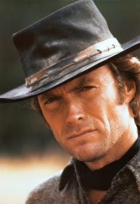 Scott Eastwood - sguardo sexy come papà Clint!