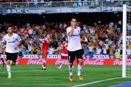 Valencia-Siviglia 3-1: doppio Jonas e Ruiz, andalusi fanalino di coda