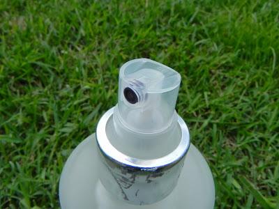 Acqua di rose di Carone...dai petali di Rosa Damascena il segreto per una pelle sana e luminosa! Acqua di rose di Carone...dai petali di Rosa Damascena il segreto per una pelle sana e luminosa!